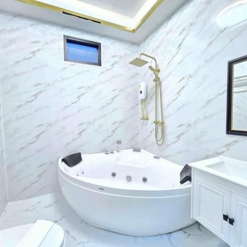 1E662611-DBB2-4559-AED7-C3AA44BF9DFF