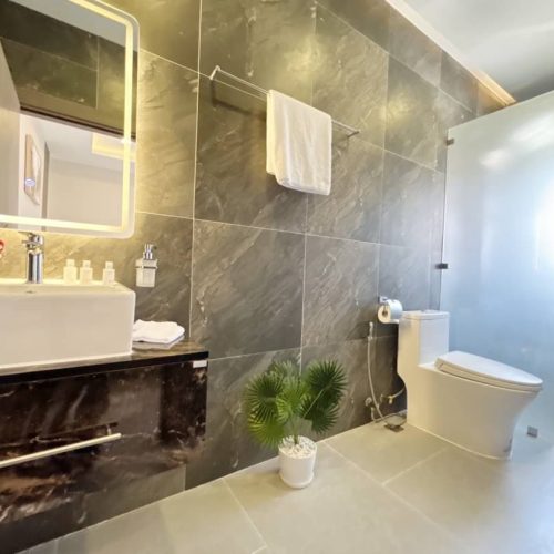 2A9CE1B2-C1DA-4763-9513-804738F0C0D1