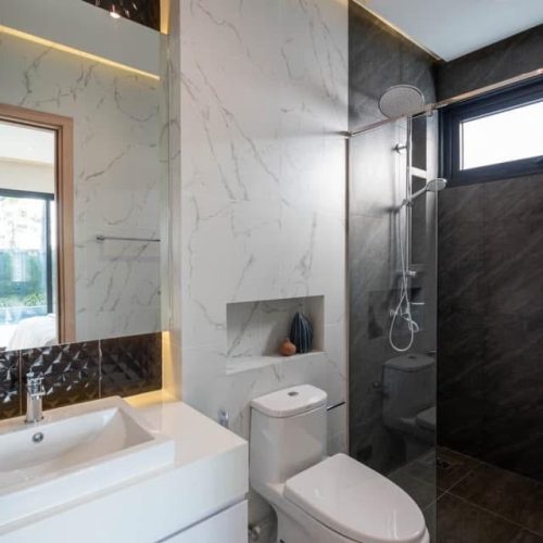 30E1B885-1A6E-4D2F-8A7F-12B257A24FD2