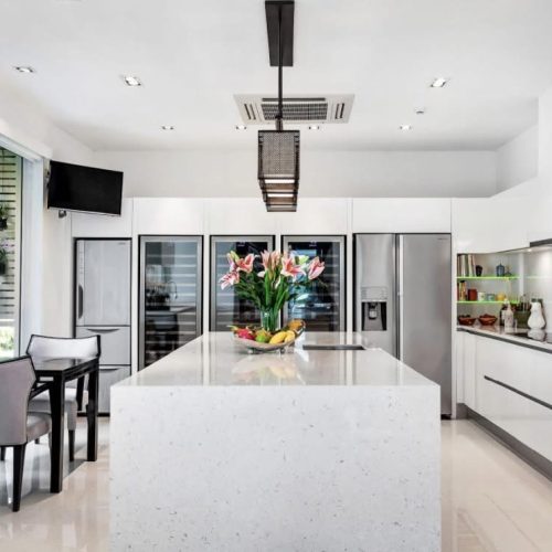 58447BE3-9856-436E-B063-5FFD5474B4CF