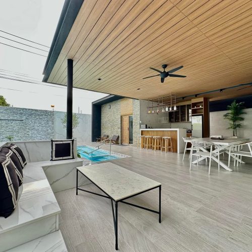 5EB42ED2-76D8-46C3-BAEE-4588CCE4EB5A