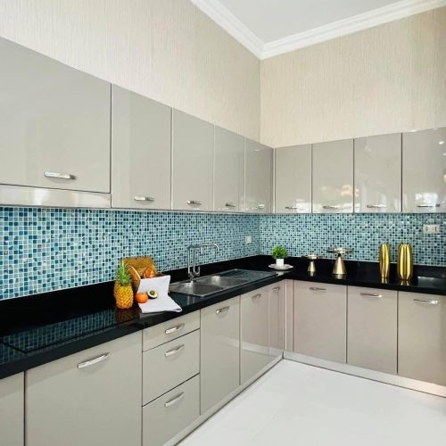 9CF504A6-752B-4512-8CB4-968F29A15EA1