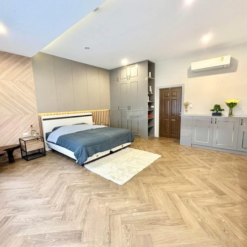 E49554AC-9409-4F91-A687-DD678E22E217