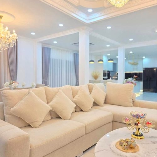 E8B0FA74-485D-49C2-AD75-FEBE396F1DB1