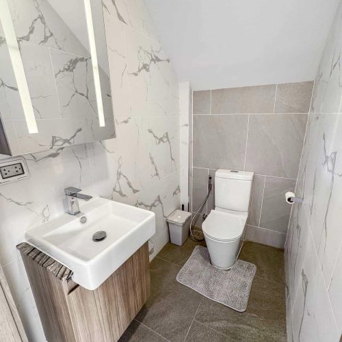 FD4C4016-07DE-4F06-A059-761CB7356A1E